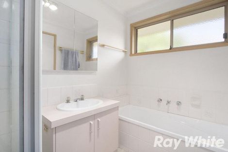 Property photo of 28 Maria Crescent Pakenham VIC 3810