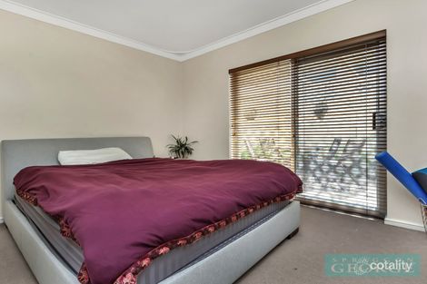 Property photo of 17/11 Drabble Road Scarborough WA 6019