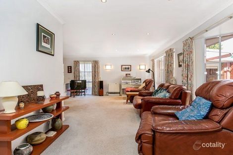 Property photo of 11 Kerr Crescent Aspendale Gardens VIC 3195