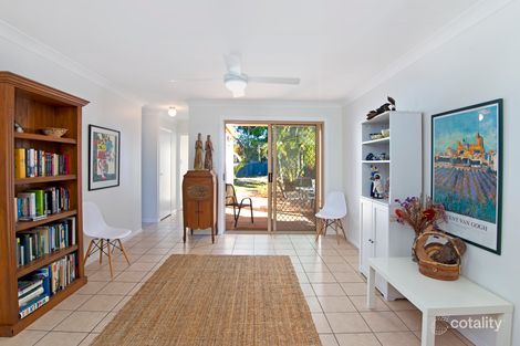 Property photo of 1/10 Natasha Court Currumbin Waters QLD 4223
