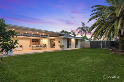 8 Mcilwraith Ave, Bundall, QLD 4217