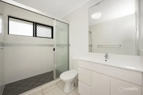 Property photo of 2 Eton Court Burdell QLD 4818