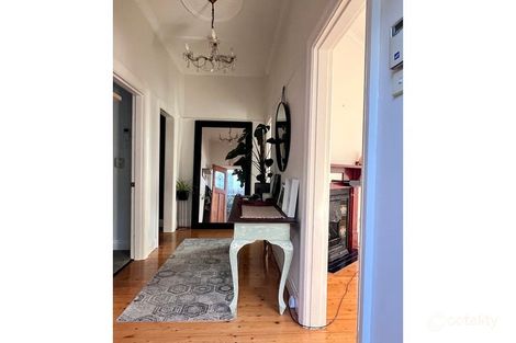 Property photo of 132 Empress Avenue Kingsville VIC 3012