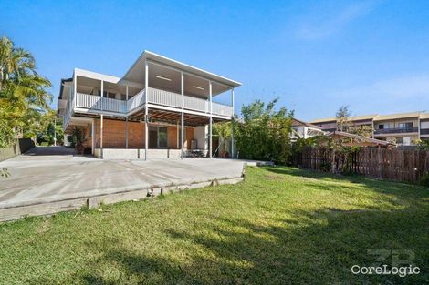 Property photo of 195 Waterworks Road Ashgrove QLD 4060