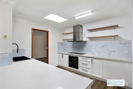 Property photo of 4 Baringa Place Hillvue NSW 2340