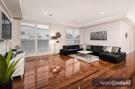 Property photo of 15 Camden Road Hughesdale VIC 3166