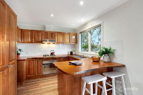 Property photo of 26 Sheffield Street Eltham VIC 3095