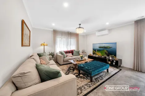 Property photo of 53 Soho Crescent Wollert VIC 3750