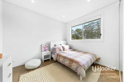 Property photo of 15B Runyon Avenue Greystanes NSW 2145