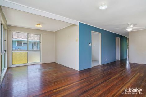 Property photo of 27 Sean Street Riverview QLD 4303