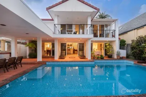 Property photo of 15 The Promenade Surfers Paradise QLD 4217