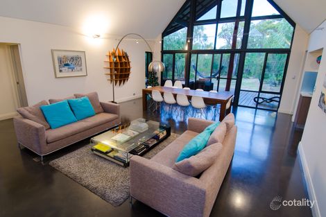 Property photo of 8 Summer Brace Yallingup WA 6282