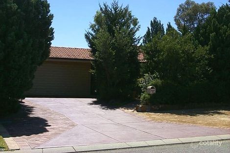 8 Mellows Pl, Padbury, WA 6025