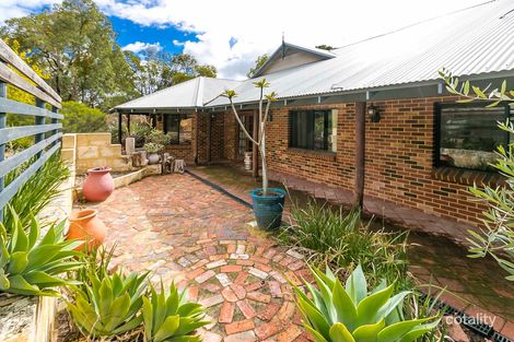 Property photo of 12 Andalusian Retreat Brigadoon WA 6069