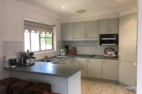 Property photo of 3/66 Belbourie Crescent Boomerang Beach NSW 2428