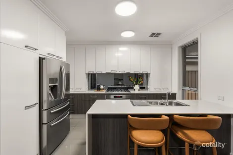 Property photo of 10 Blyth Street Broadview SA 5083