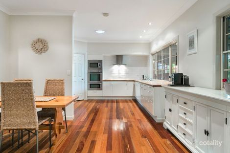 Property photo of 3 Olley Court Brookfield QLD 4069