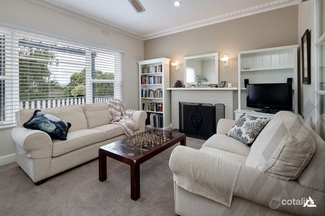 Property photo of 10 Edinburgh Street Warragul VIC 3820