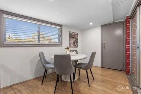 Property photo of 1A Woodlawn Drive Toongabbie NSW 2146