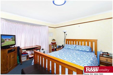 Property photo of 15 Jacana Way Plumpton NSW 2761