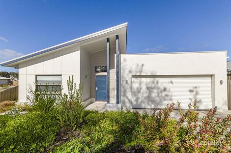 6 Midden Tce, Barwon Heads, VIC 3227