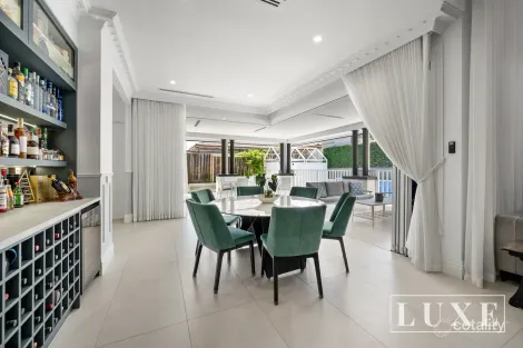 Property photo of 28 Firenze Road Greenvale VIC 3059