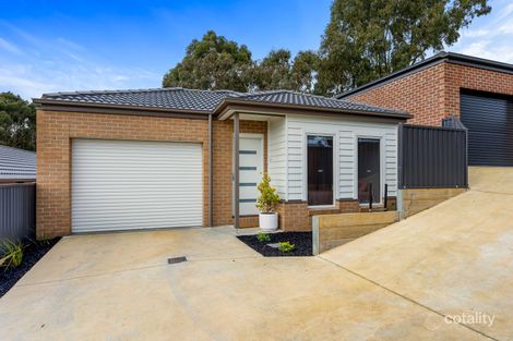 11 Riverside Pl, Brown Hill, VIC 3350