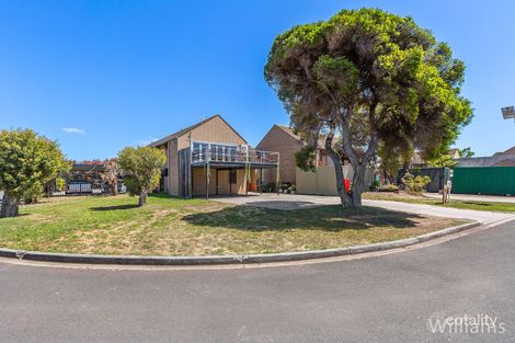 4/12 Techno Park Dr, Williamstown, VIC 3016