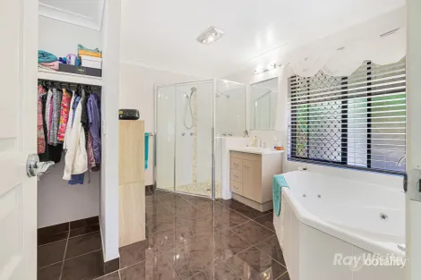 Property photo of 7 Venus Court Bargara QLD 4670