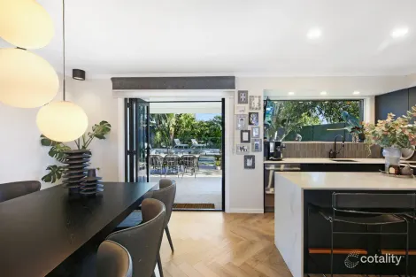 Property photo of 52 Japonica Drive Palm Beach QLD 4221