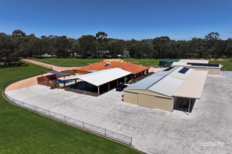 Property photo of 86 Stockmans Close Oakford WA 6121