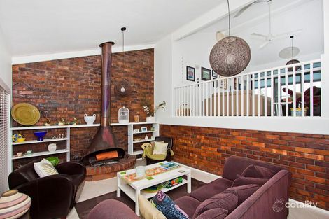 Property photo of 13 Hibiscus Parade Banora Point NSW 2486