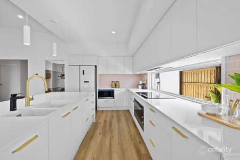 Property photo of 28 Coppice Crescent Banya QLD 4551