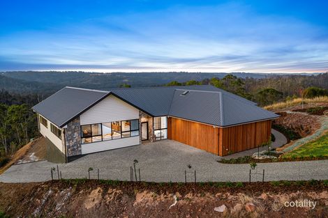 Property photo of 16 Keira Court Blue Mountain Heights QLD 4350