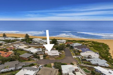 Property photo of 1/5 Bareena Avenue North Avoca NSW 2260