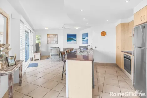 Property photo of 19/4 Queen Street Yamba NSW 2464