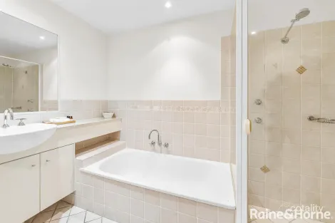 Property photo of 19/4 Queen Street Yamba NSW 2464