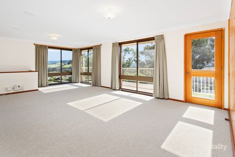 Property photo of 2 Moreton Bay Place Kiama Downs NSW 2533