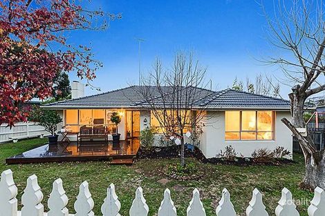 Property photo of 5 Thornbury Lane Highton VIC 3216