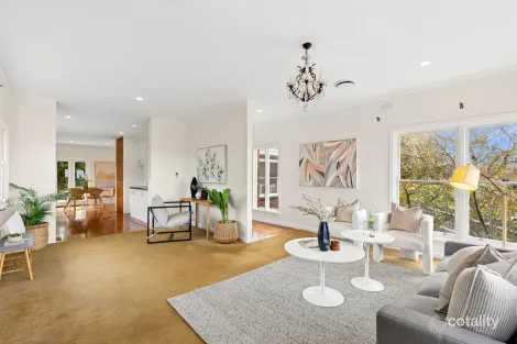 Property photo of 1 Pilrig Avenue Newtown VIC 3220