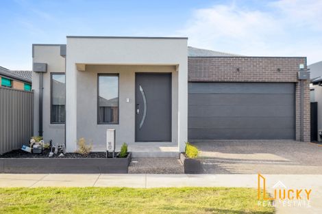 73 Langford Rd, Donnybrook, VIC 3064