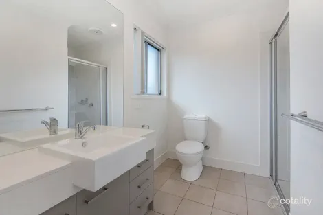 Property photo of 12 Crinum Circuit Coomera QLD 4209