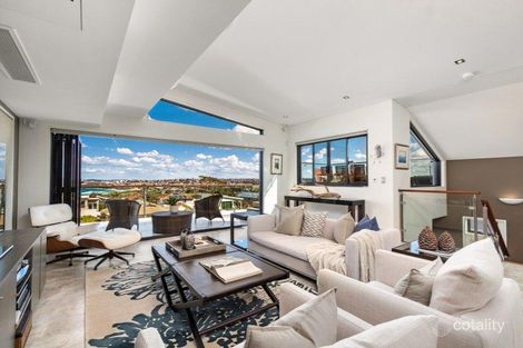 Property photo of 30 Headland Road North Curl Curl NSW 2099