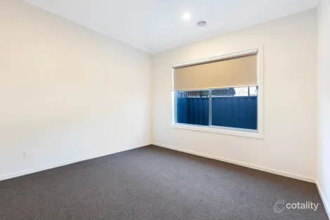 Property photo of 17 Centella Crescent Officer VIC 3809