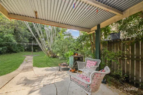 18 Gladstone St, Coorparoo, QLD 4151