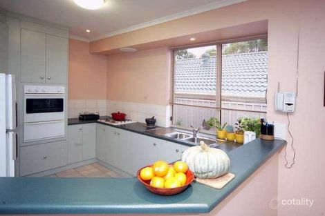 Property photo of 2 Nella Dan Court Greenwith SA 5125