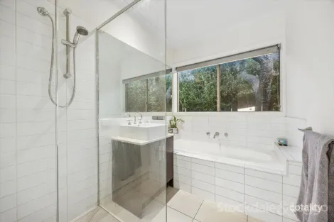 Property photo of 2/10 Matthieson Street Highett VIC 3190