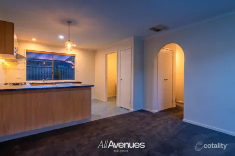 Property photo of 13 Houndsforth Street Cranbourne East VIC 3977