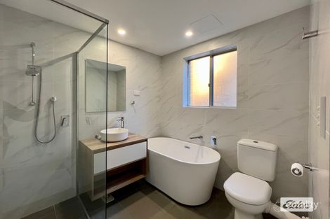 Property photo of 2/6 Second Avenue Maroubra NSW 2035