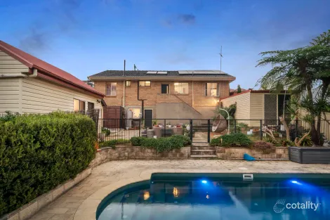 10 Dickinson St, Charlestown, NSW 2290